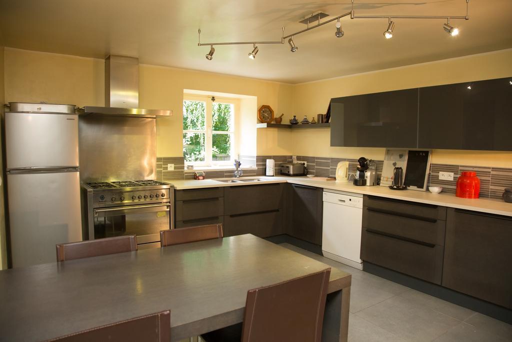 Magnifique Chateau Renove Proche Bourg Grand Parc Belle Terrasse Billard, Ping Pong, Proche Bayeux Et Plages Du Debarquement Tilly-sur-Seulles Экстерьер фото